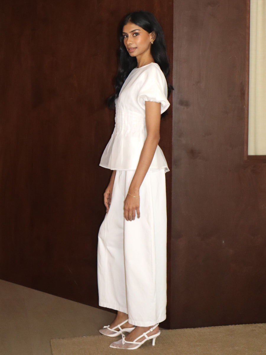 Leah Top in White – Hanya