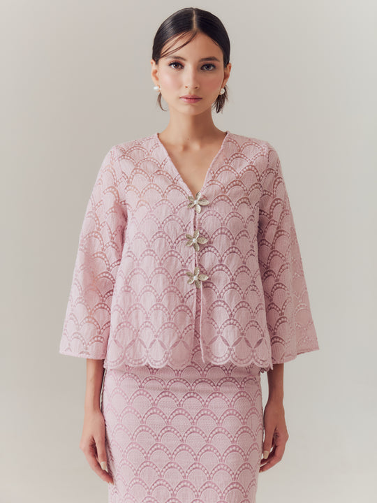 Nora     in     Dusty      Pink