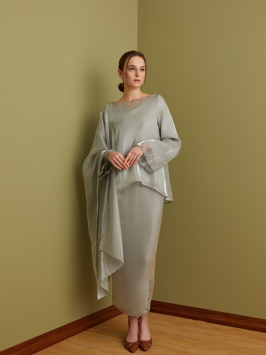 Chanda Kurung in Sage