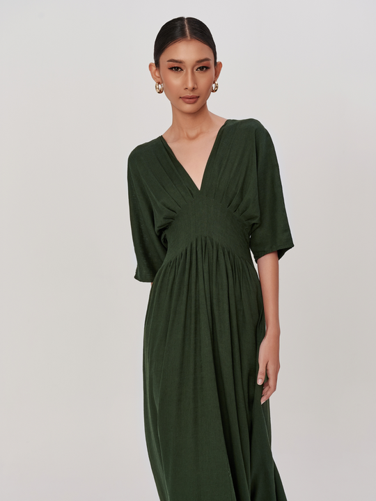 Nia Dress    in     Army      Green