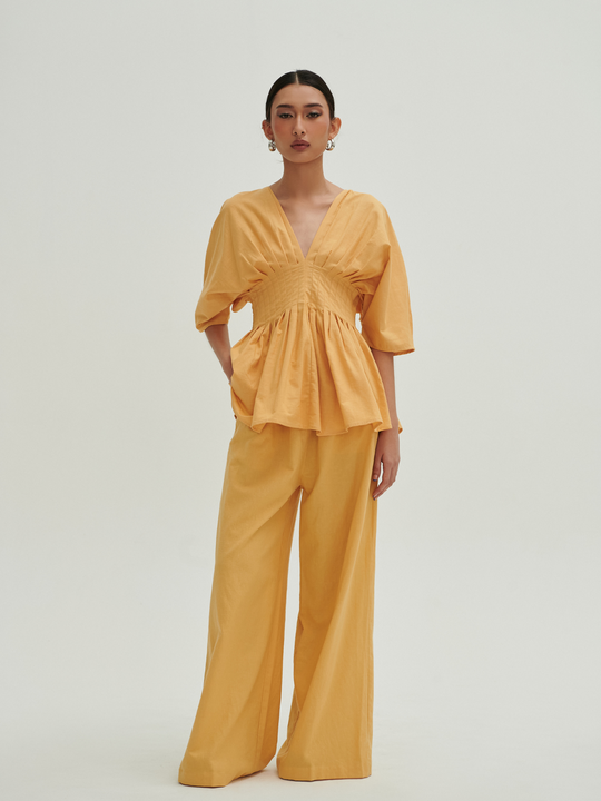 Nia      Top     in      Lemon       Yellow