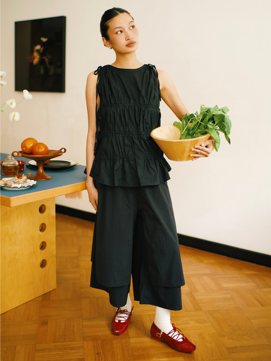 Evelyn Pants in      Classic          Black