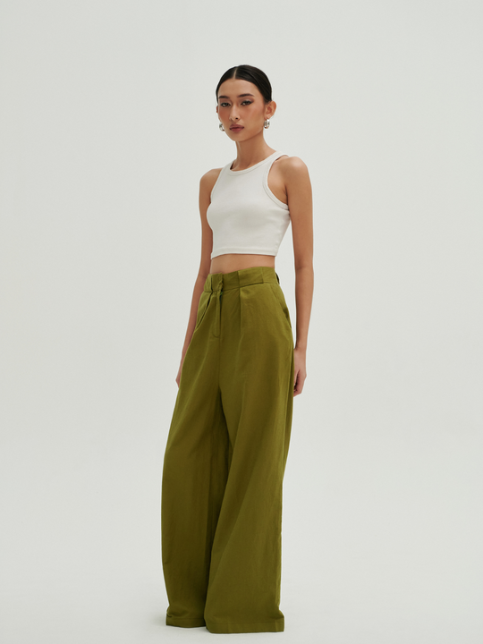 Hania Pants in Kiwi Green