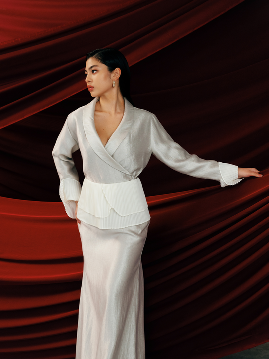 Rhea Kurung Set In Silver