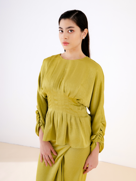 Nyssa  Top  in  Fresh   Lime