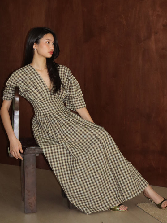 (Pre-order) Nia Checkered Dress in Mocha