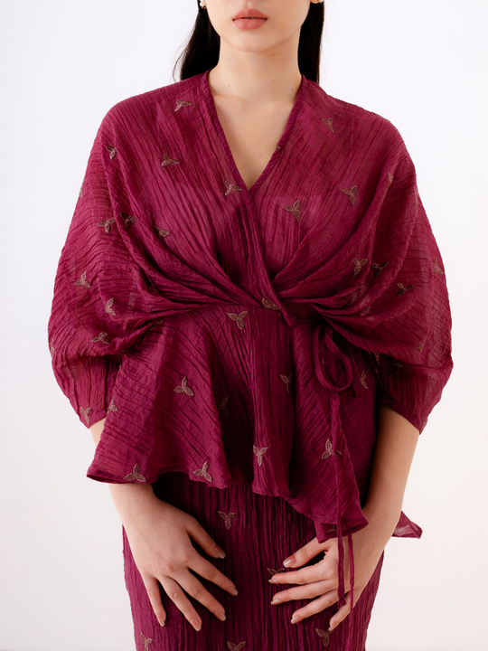 Mekar     Kurung in     Burgundy