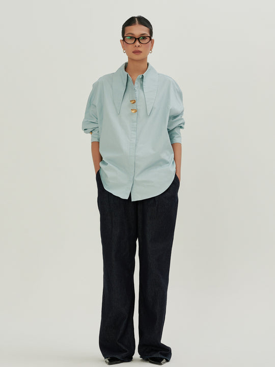 The Sable Shirt in Sky Blue