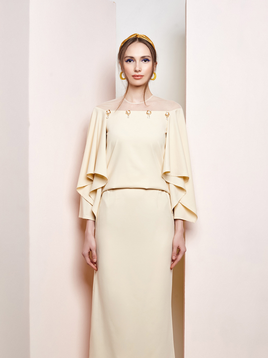 Hane Kurung in Yellow Sun