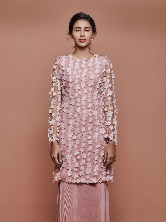 Ines Kurung Set in Pink