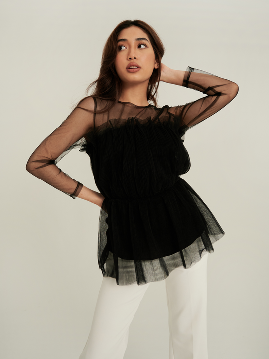 Ryle Top in Grace Black