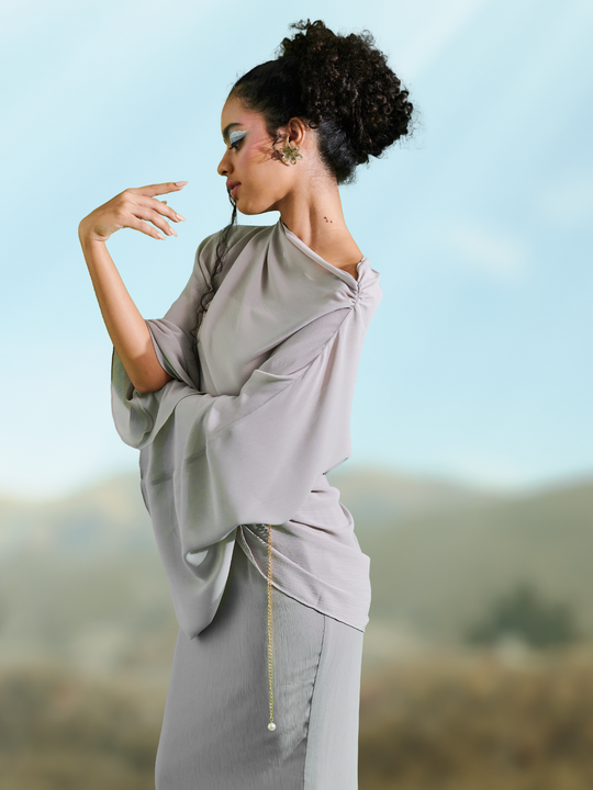 Naia Kurung in Fog Grey