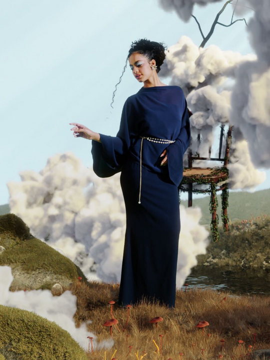 Naia Kurung in Midnight Blue