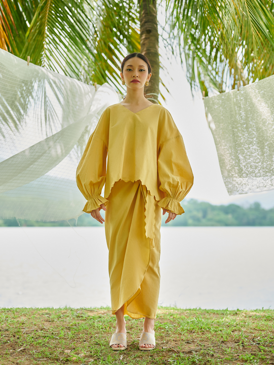 Dayang Linen Top in Honey