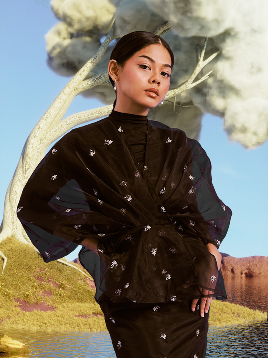 Mekar Top In Black Pansy