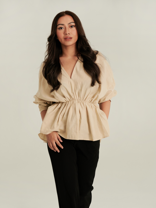 Dahlia Linen Top in Oat