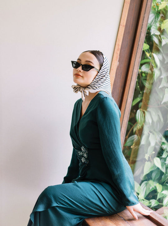 Camilla Kurung in Emerald