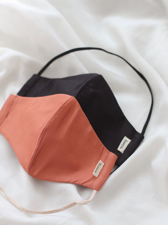 Set of 2 Basic Face Mask in Black & Terracotta