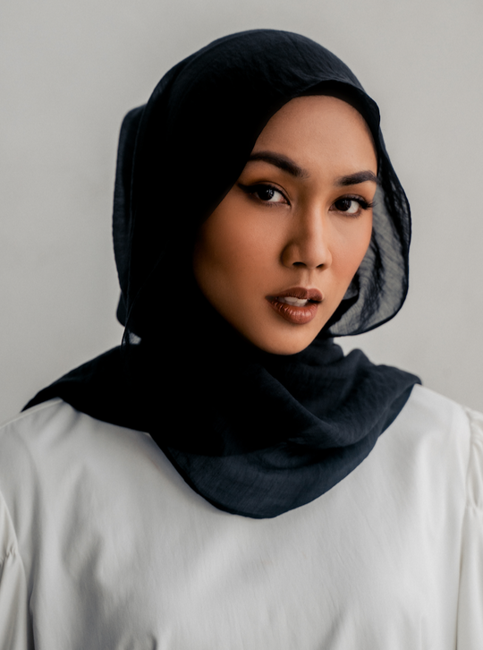 Airsilk Scarve in Black