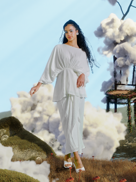 Aaeri Top in Cloud White